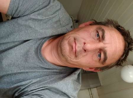 Venir me voir suis disponible soir nuit