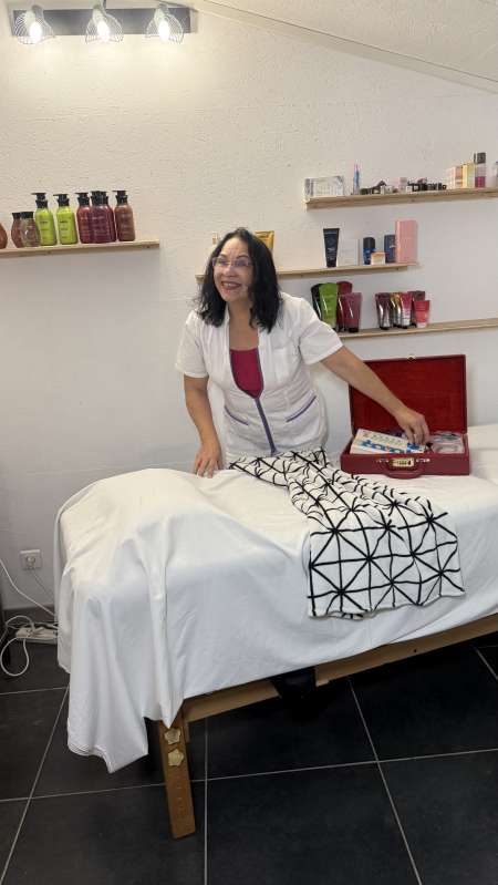 Massoterapeuta et masseuser