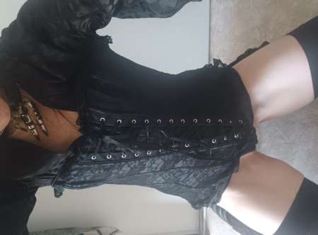 Femme douce et discrete propose entrevu coquin