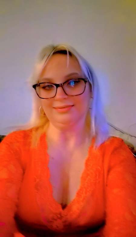 Belle femme blonde 77