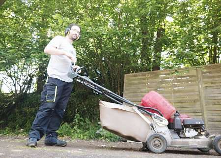 Jardinier CESU Nantes et sa m�trople pour hommes