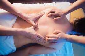 Massage tantrique 4 mains