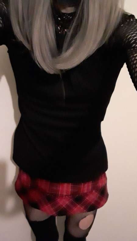 Trav videuse de couilles la nuit