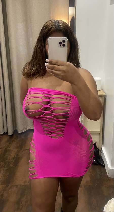 Bonjour sexy latine coquine