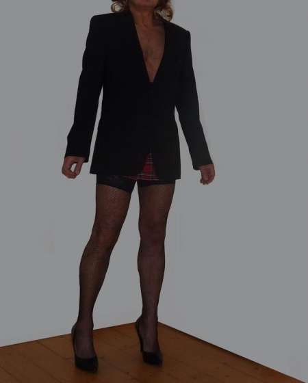 Travesti pour bons moments avec h murs