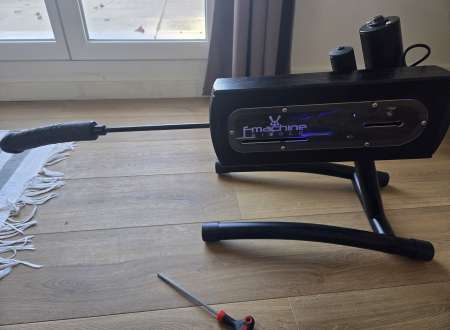 Fuck machine Gigolo + accessoires