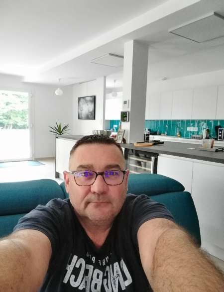 Recherche femme motarde et coquine