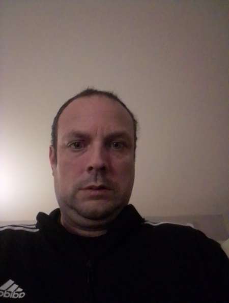 Je recherche femme pour plaisir ou couple ou trans